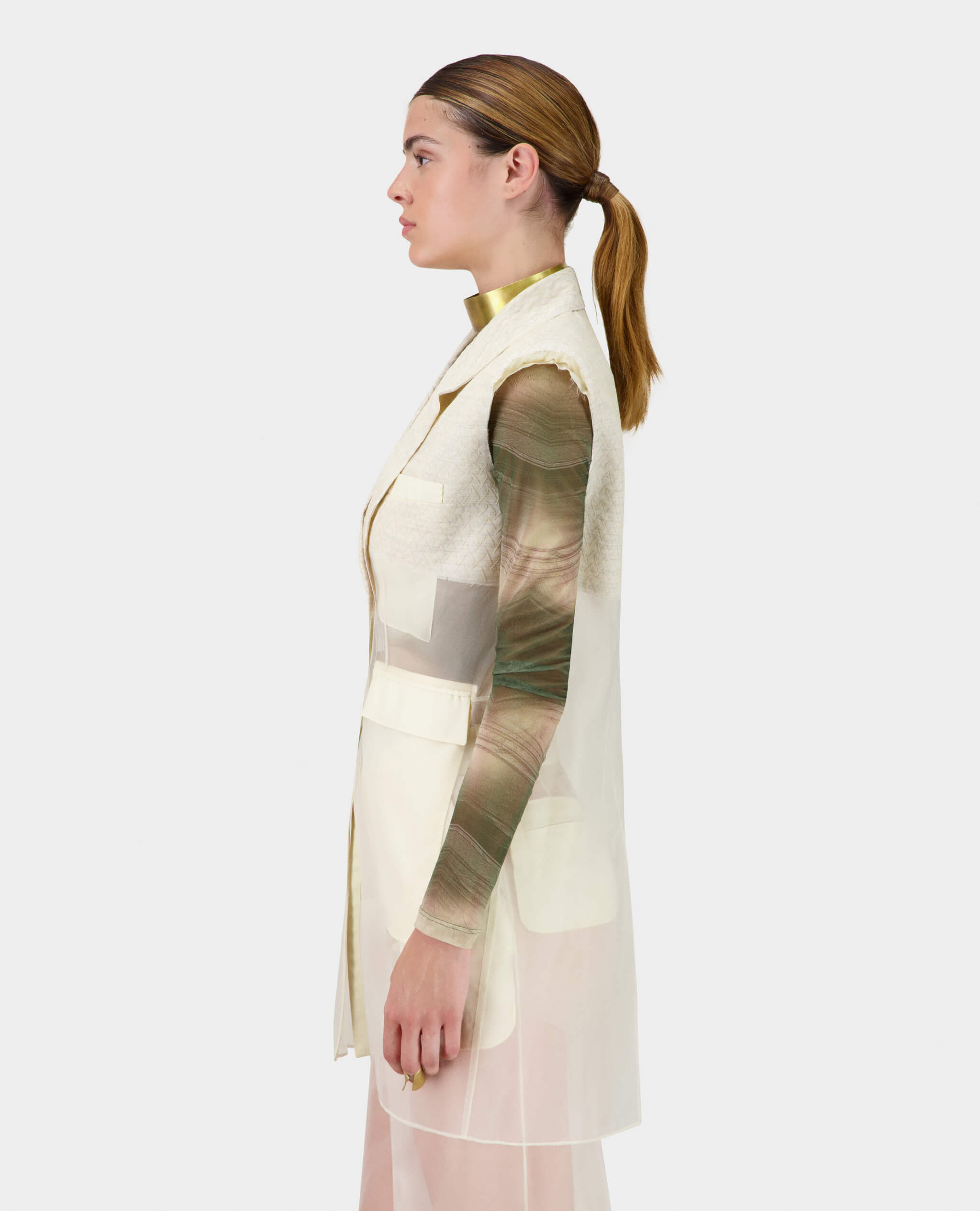Kali Vest - White